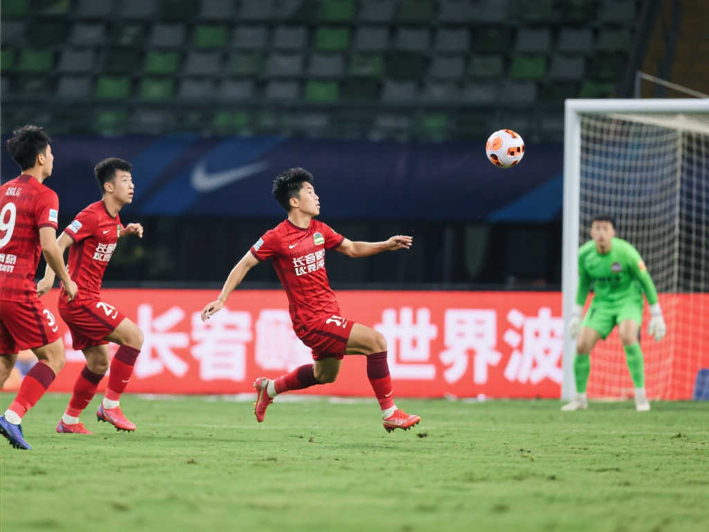 一股强大的 一股强大的