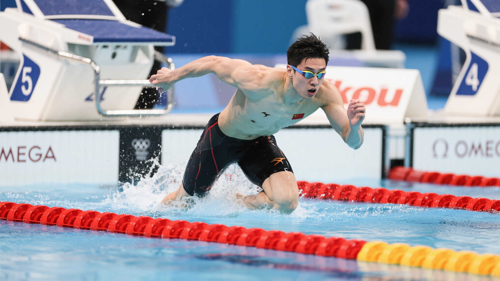 更强的竞争 更强的竞争